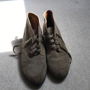 Cute shoes!